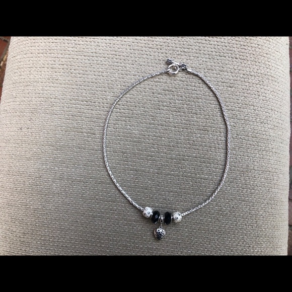 Necklace - Picture 2 of 3